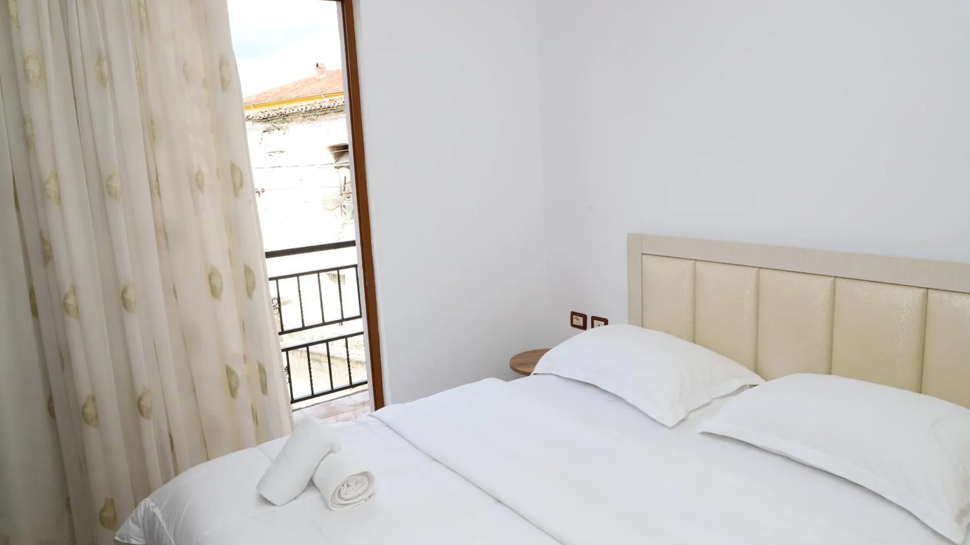 Guest house Guesthouse Ijon Berat Albania