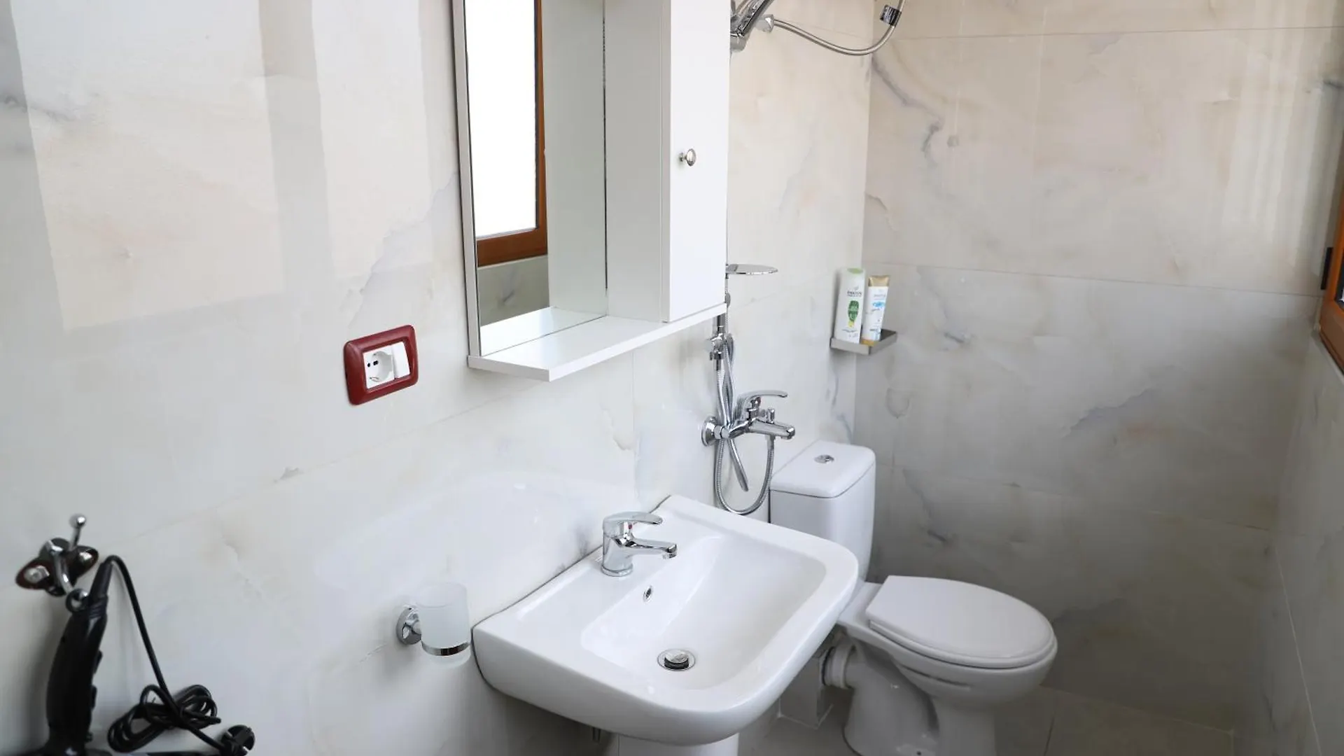Guesthouse Ijon Berat Guest house