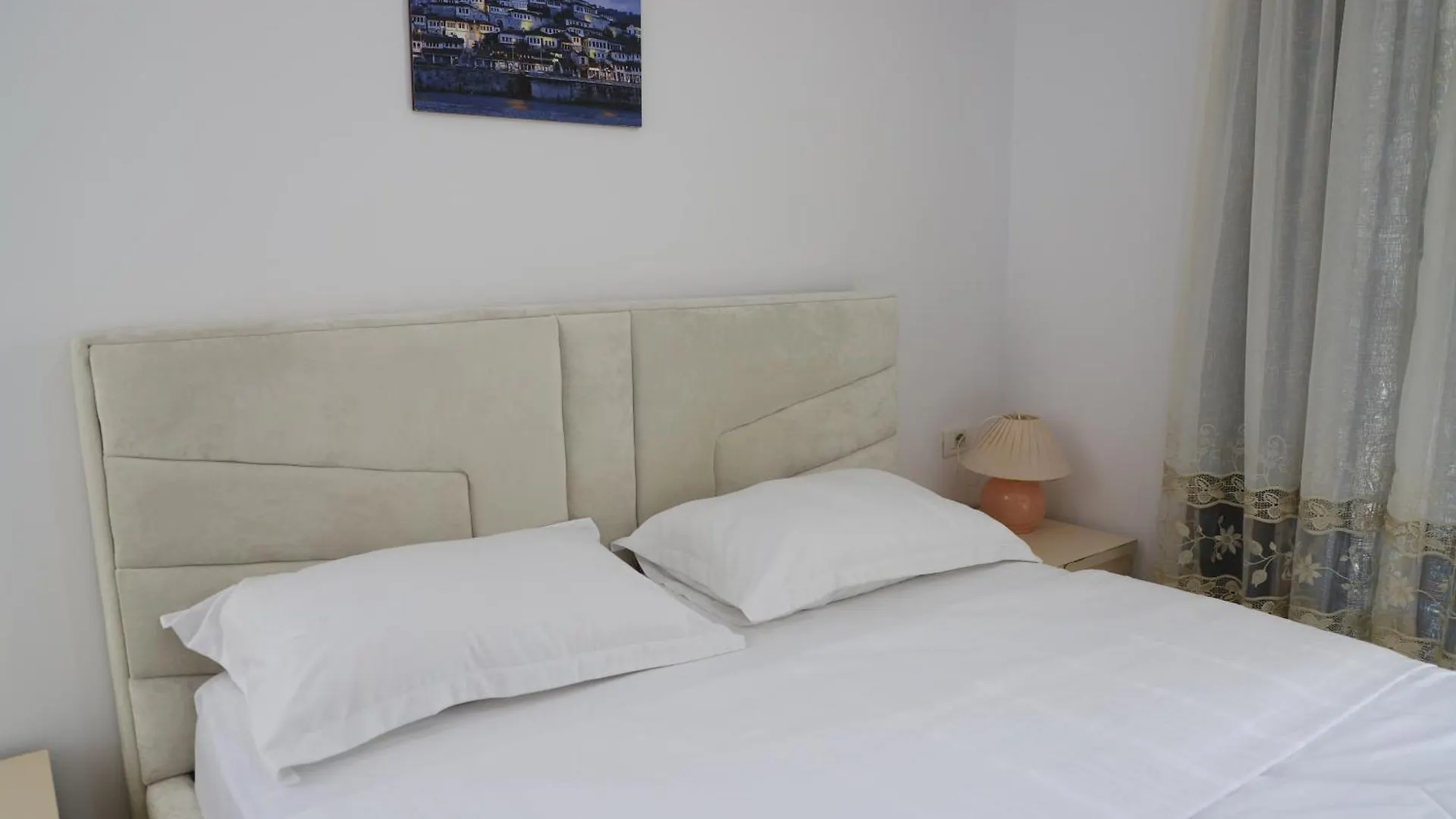 Guest house Guesthouse Ijon Berat