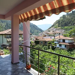 Maison d'hôtes Bumbli, Berat
